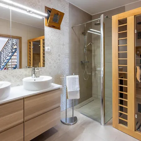 Amazing In Grizani With Sauna