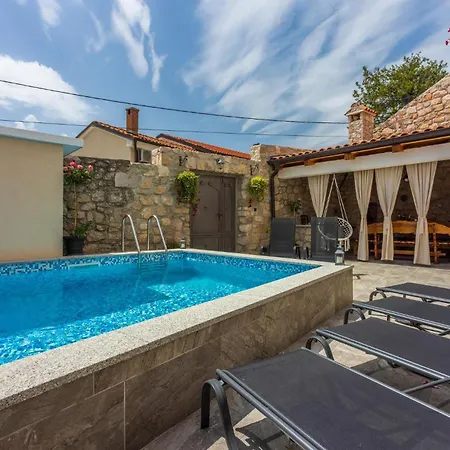 Amazing In Grizani With Sauna *