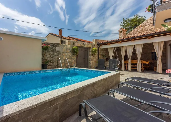 Amazing In Grizani With Sauna *