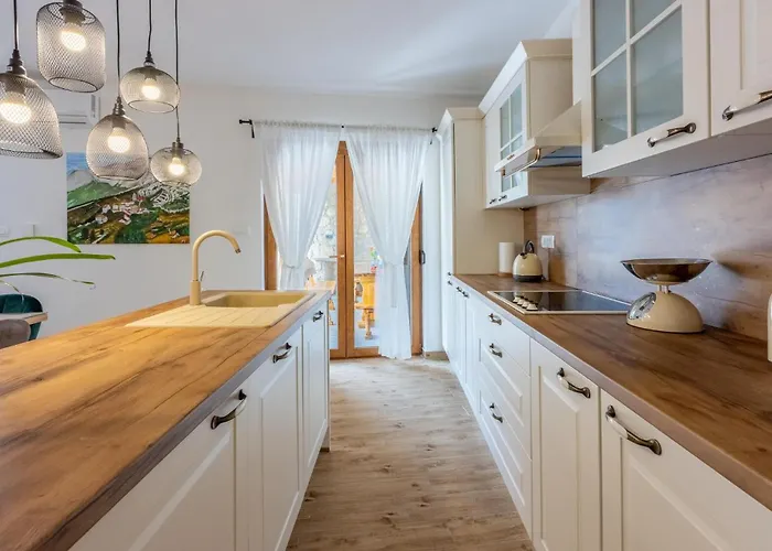 度假居 Amazing In Grizani With Sauna