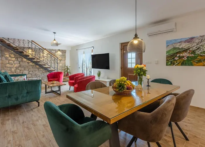 度假居 Amazing In Grizani With Sauna Grižane