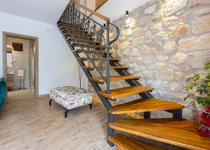 度假居 Amazing In Grizani With Sauna *