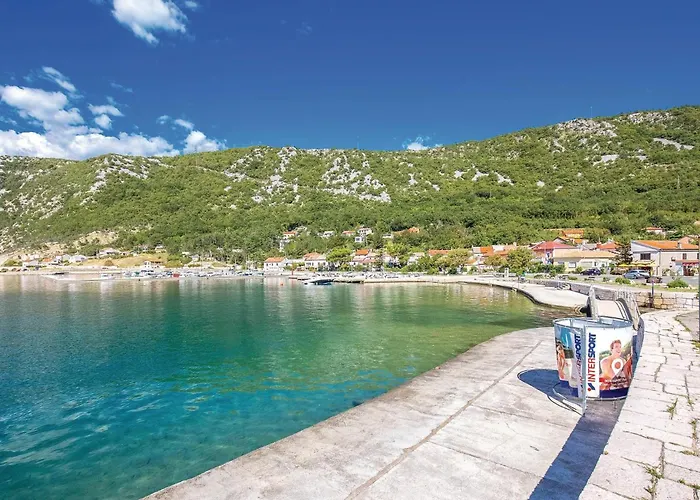 Amazing In Grizani With Sauna 度假居