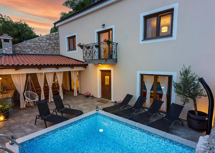 Amazing In Grizani With Sauna *