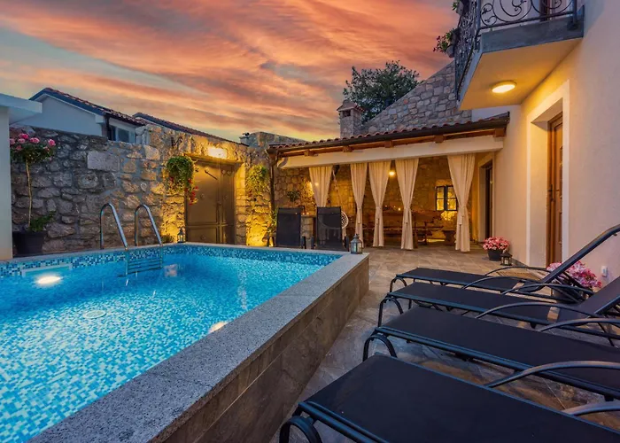 Amazing In Grizani With Sauna * Grižane